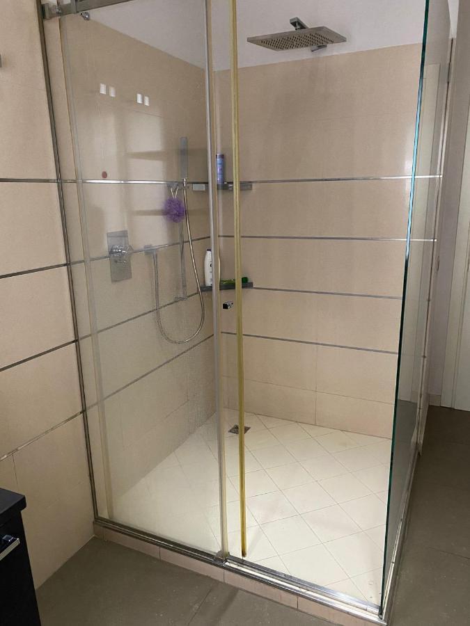 Lovely Apartment In The New Porta Nuova Area ミラノ エクステリア 写真