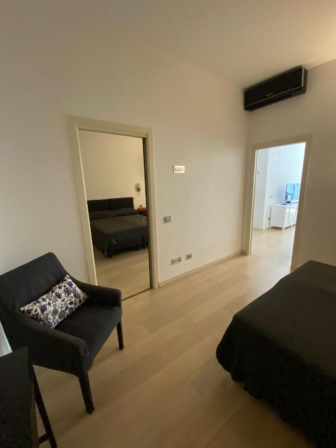 Lovely Apartment In The New Porta Nuova Area ミラノ エクステリア 写真