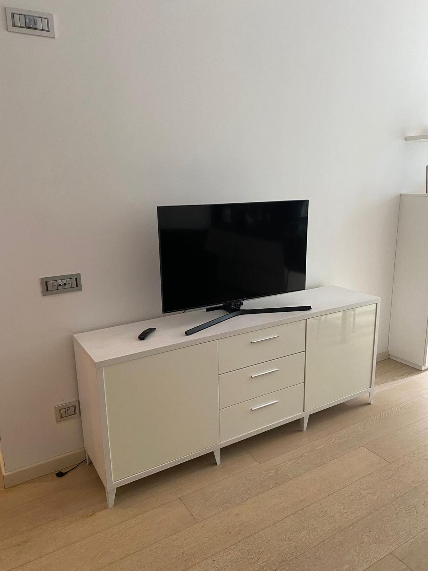 Lovely Apartment In The New Porta Nuova Area ミラノ エクステリア 写真