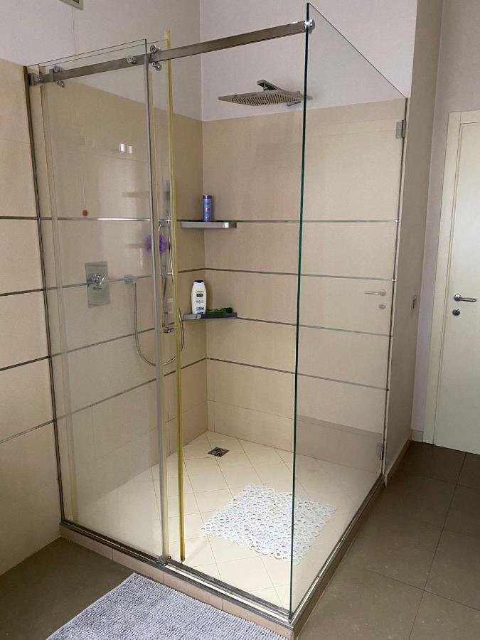 Lovely Apartment In The New Porta Nuova Area ミラノ エクステリア 写真