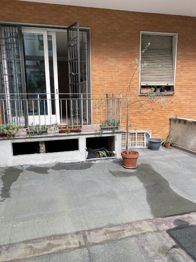 Lovely Apartment In The New Porta Nuova Area ミラノ エクステリア 写真